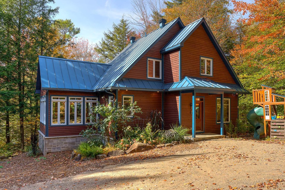 House in Sainte-Béatrix, Quebec, Canada 3 - 17056749