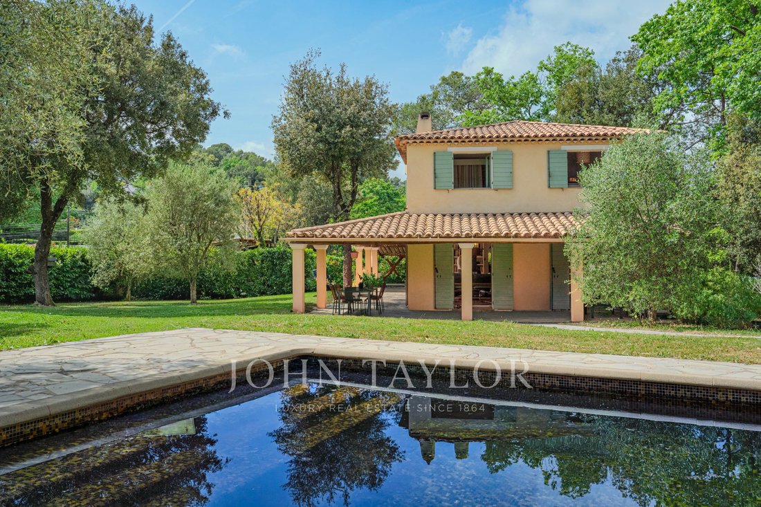 House in Valbonne, Provence-Alpes-Côte d'Azur, France 2 - 17810632