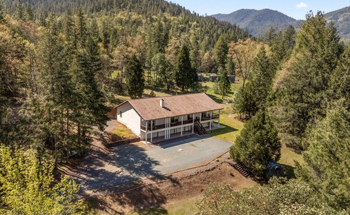 House in Rogue River, Oregon, United States 1