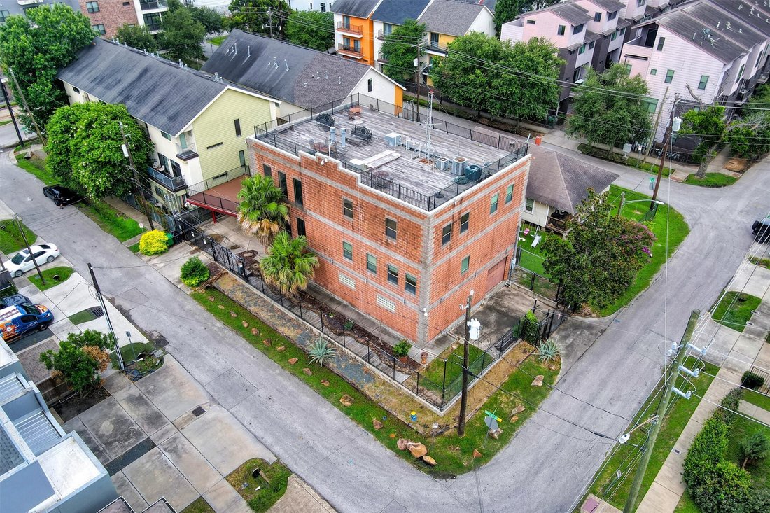 House in Houston, Texas, United States 4 - 17814842