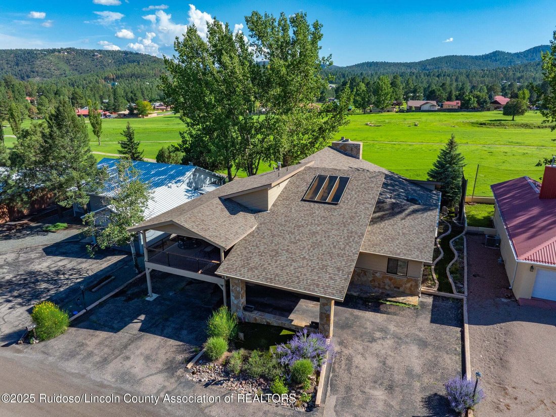 House in Ruidoso, New Mexico, United States 4 - 17810981