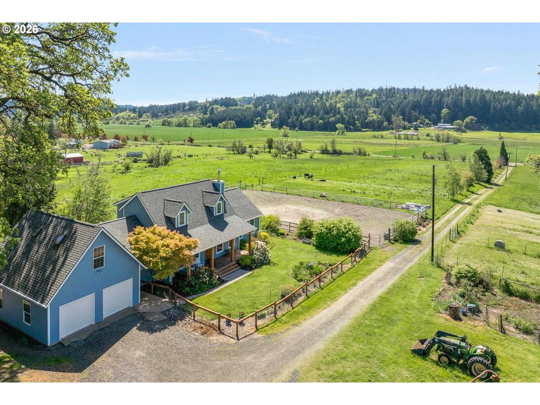 House in Gaston, Oregon, United States 3 - 17811792