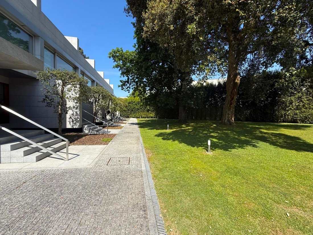 House in Aldoar, Foz do Douro e Nevogilde, Porto District, Portugal 2 - 17667042