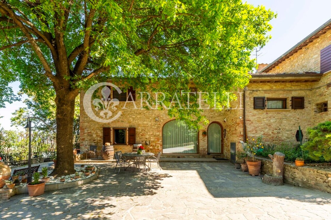 Villa in Gambassi Terme, Tuscany, Italy 3 - 17814024