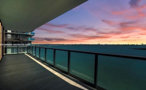 Maison à Miami, Floride, États-Unis 1
