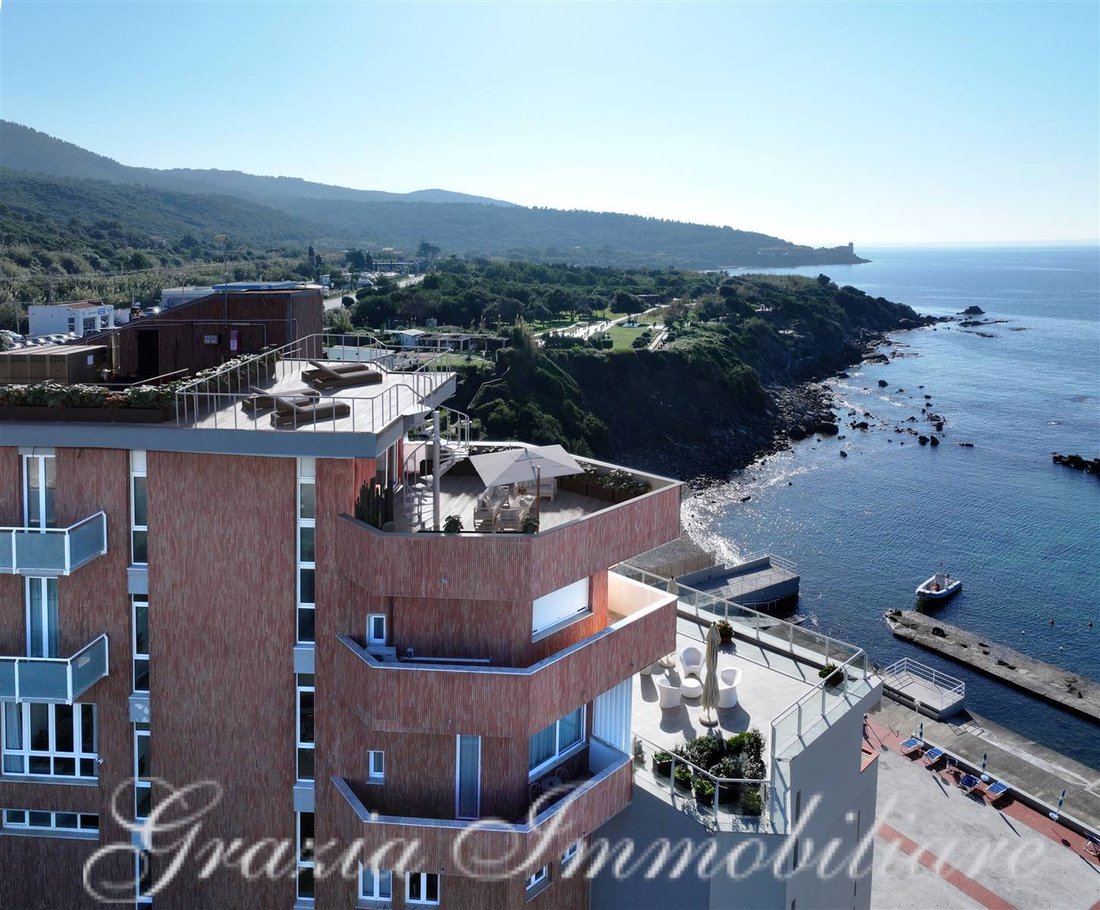 Apartment in Goito, Livorno, Tuscany 1 - 17811922