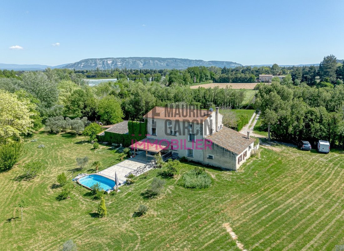 House in Cavaillon, Provence-Alpes-Côte d'Azur, France 1 - 16834343