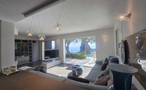 Villa en Diano Marina, Liguria, Italia 1