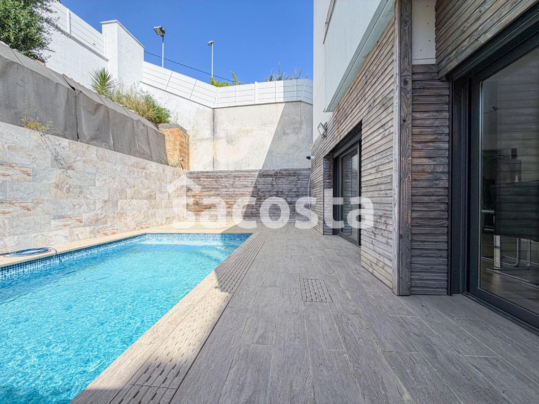 House in Canet De Mar, Catalonia, Spain 5 - 17814069