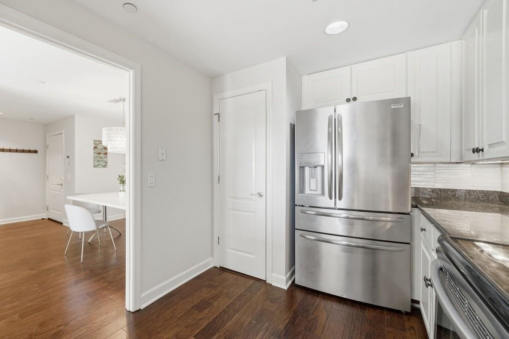 Condo in Atlanta, Georgia, United States 4 - 17813501