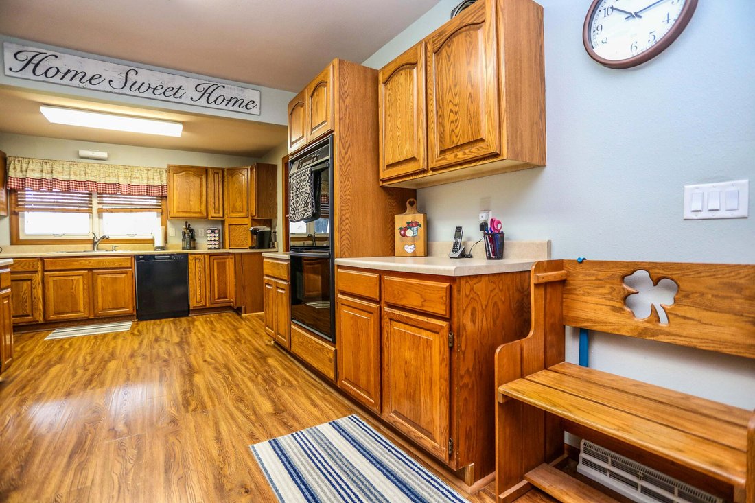 House in Aberdeen, South Dakota, United States 4 - 17813962
