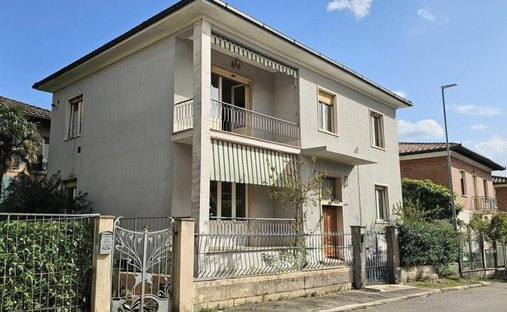 Villa in Outside Porta San Marco - San Prospero, Siena, Tuscany 1