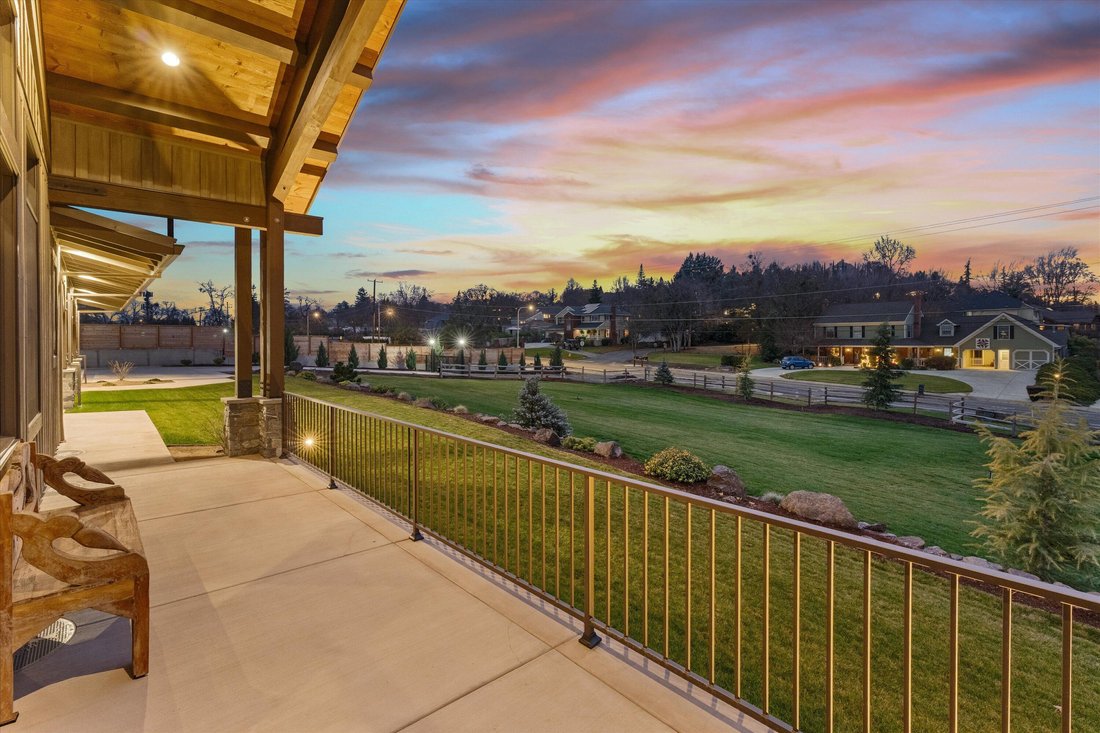 House in Medford, Oregon, United States 4 - 17815901