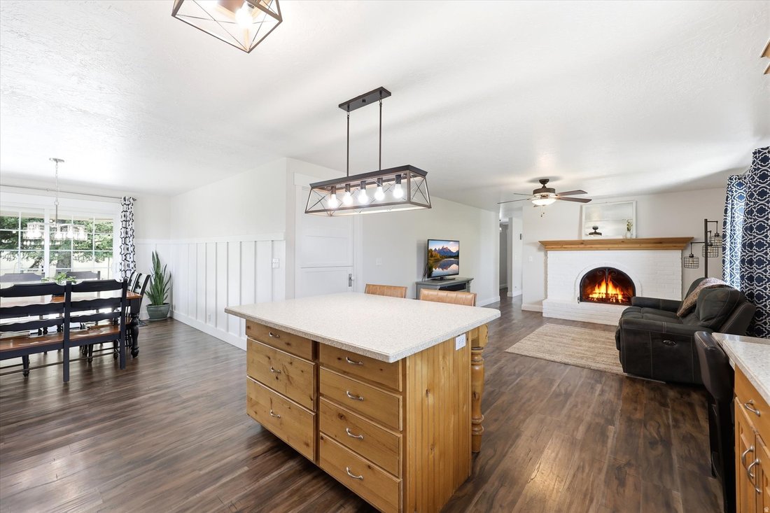 House in Spanish Fork, Utah, United States 2 - 17811935