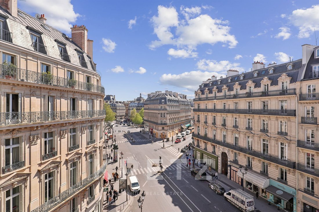 Apartment in Palais Royal, Paris 1er Arrondissement, Paris 2 - 15241226