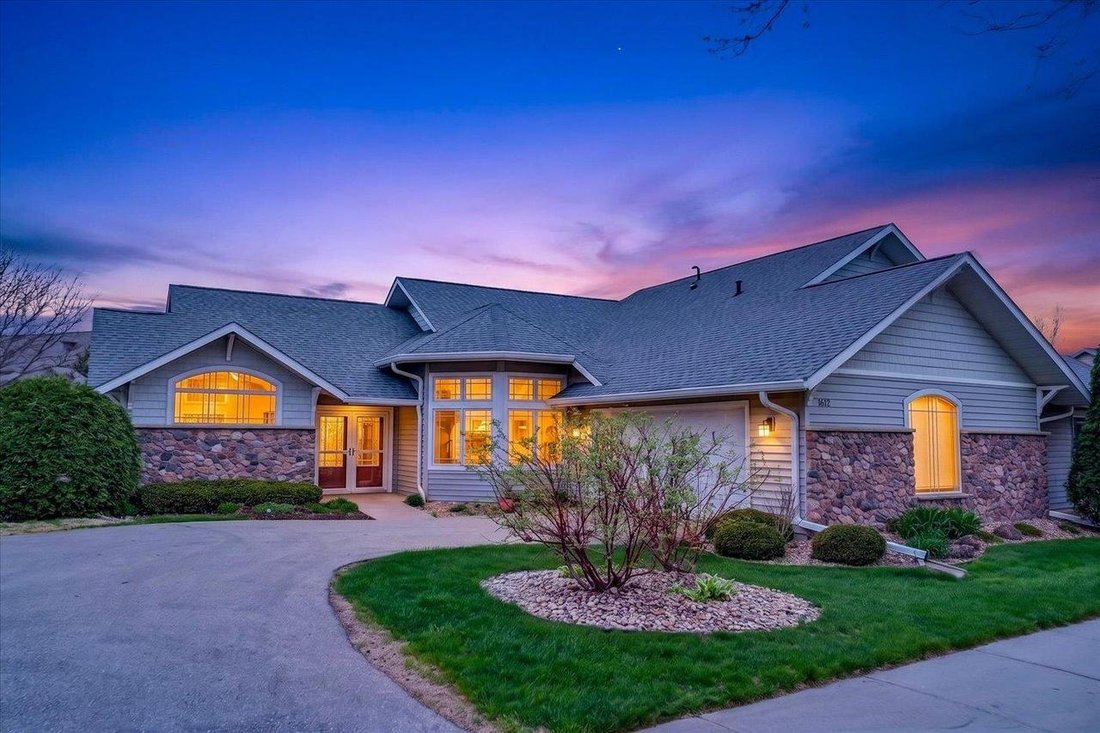 Condo in Fitchburg, Wisconsin, United States 1 - 17812234