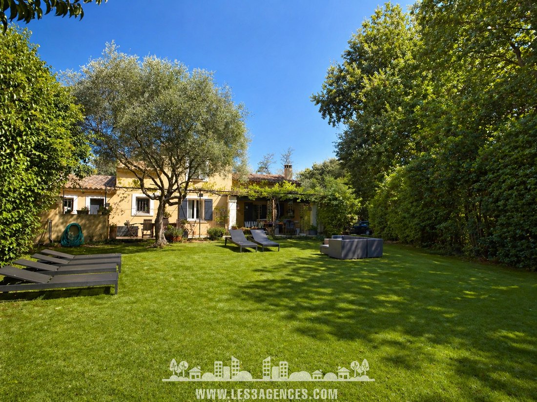 House in Gassin, Provence-Alpes-Côte d'Azur, France 1 - 17727383