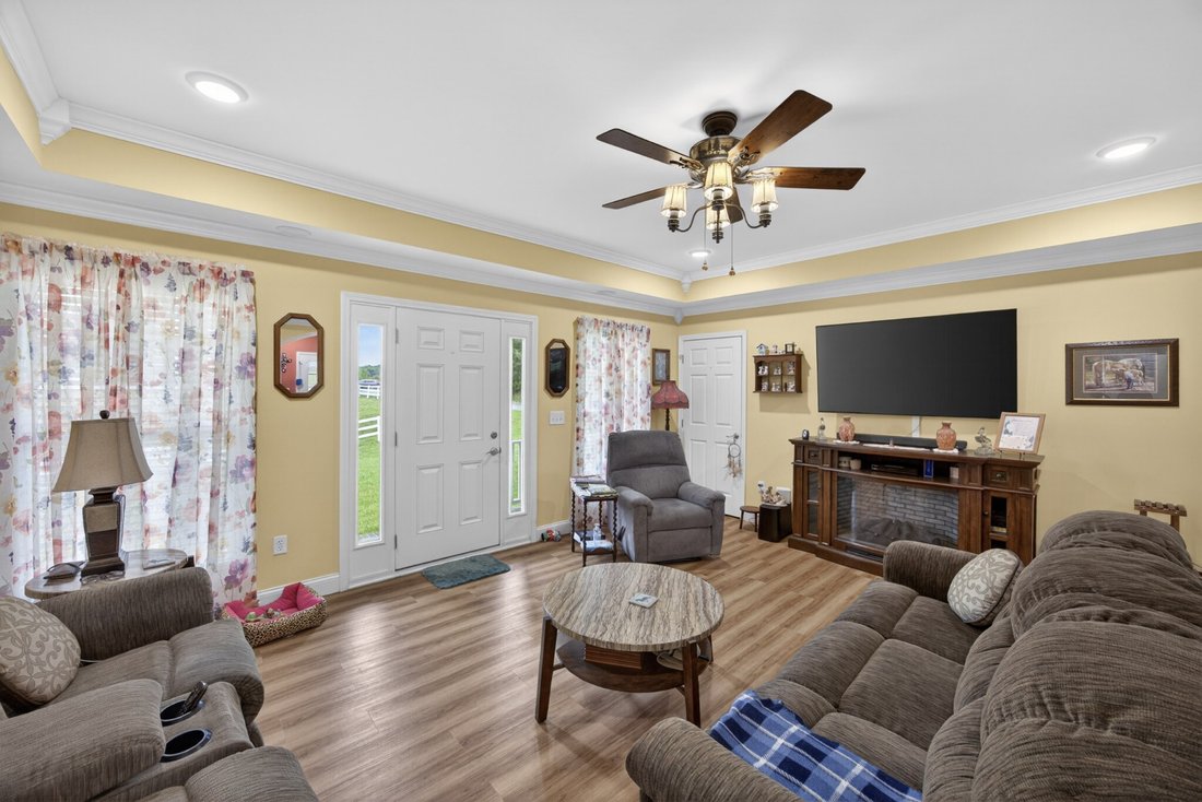 House in Cookeville, Tennessee, United States 3 - 17812443