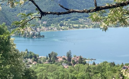 Anwesen in Talloires, Auvergne-Rhône-Alpes, Frankreich 1