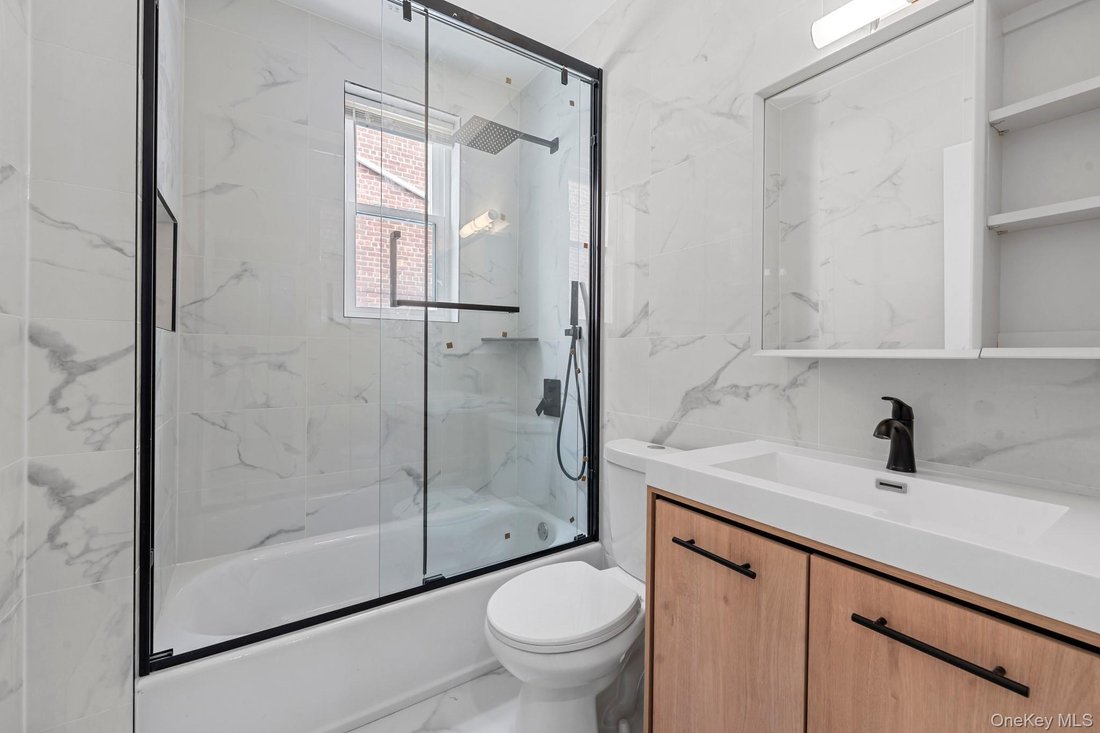 Apartment in New York, New York, United States 4 - 17813216