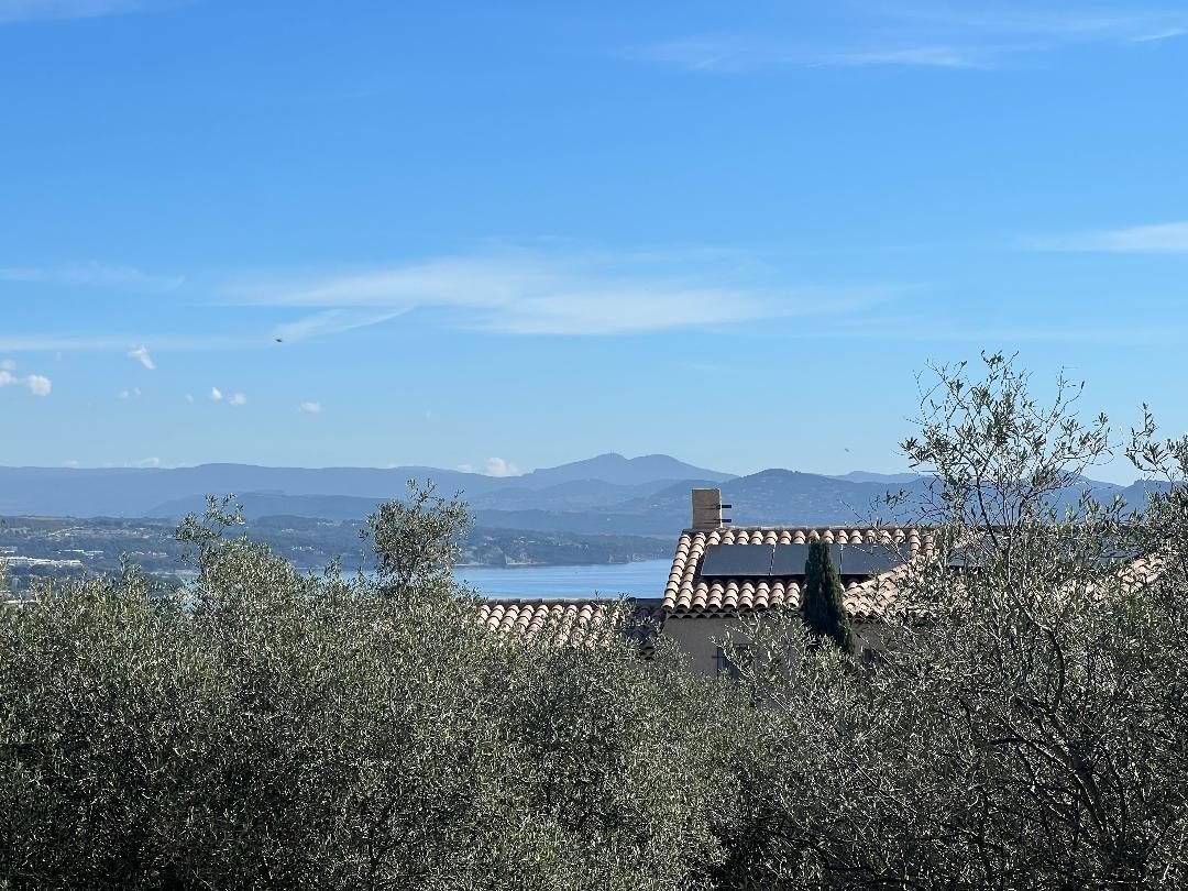 Land in La Ciotat, Provence-Alpes-Côte d'Azur, France 1 - 17439765