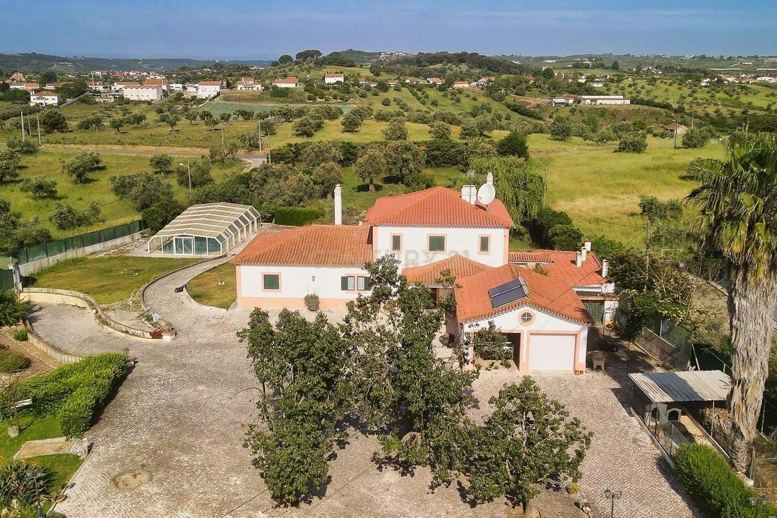 Villa in Romeira e Varzea, Santarem District, Portugal 5 - 15640834