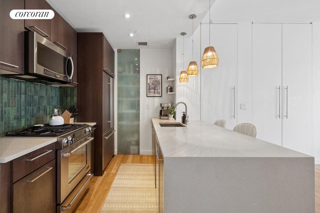 Condo in New York, New York, United States 4 - 17810767