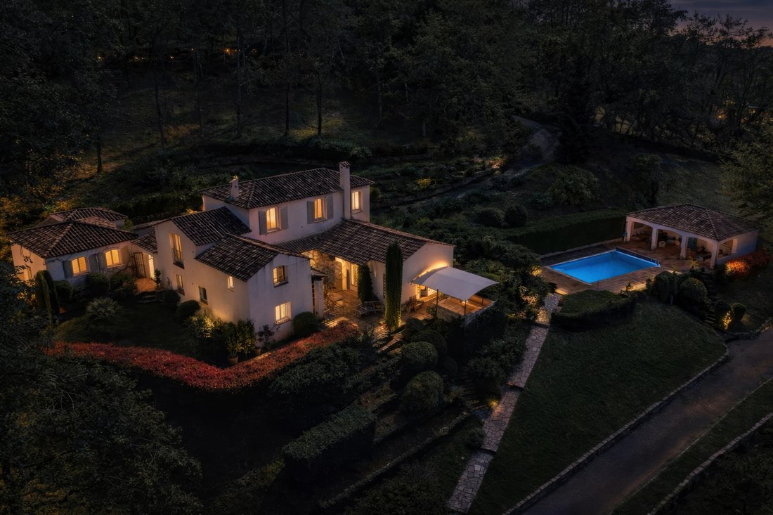 Villa in La Garde-Freinet, Provence-Alpes-Côte d'Azur, France 4 - 17814170