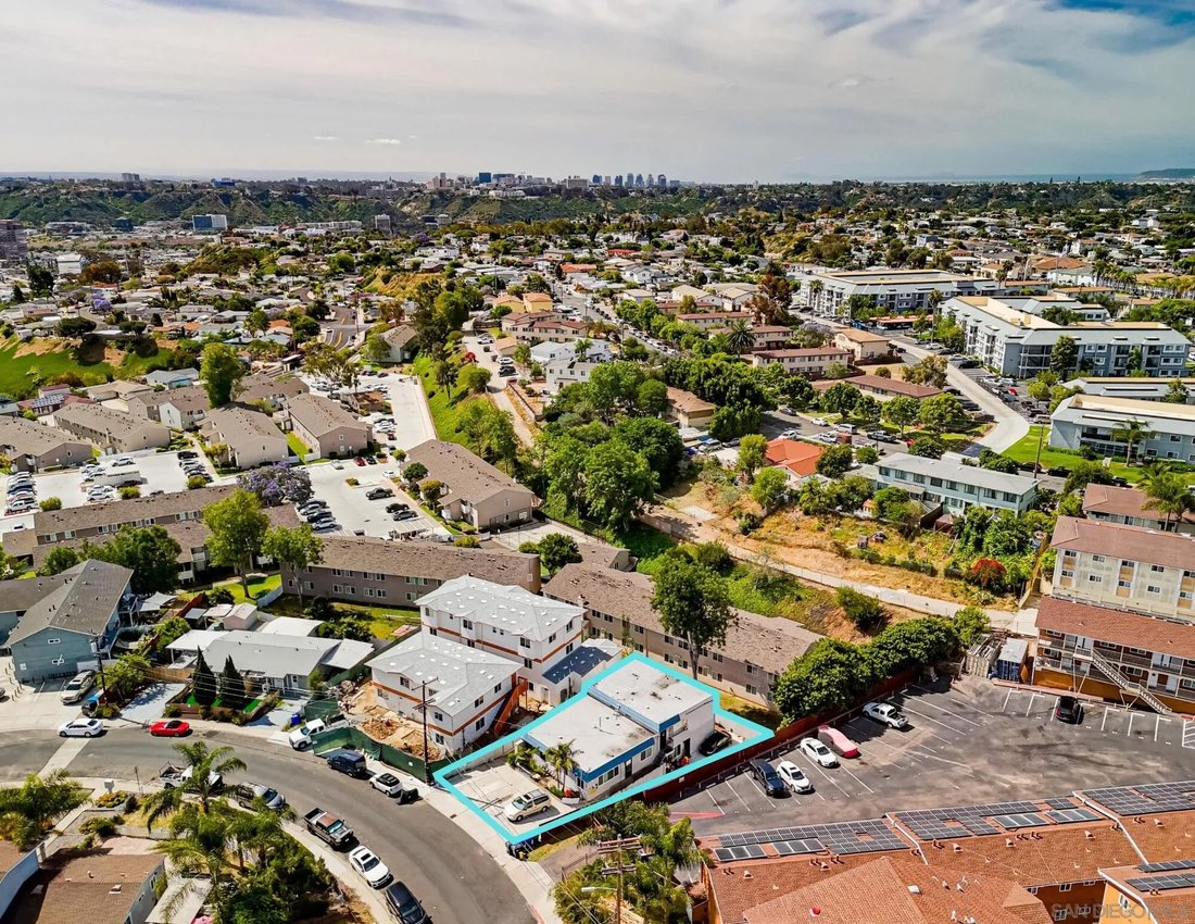 San Diego, California, United States 2 - 17812724