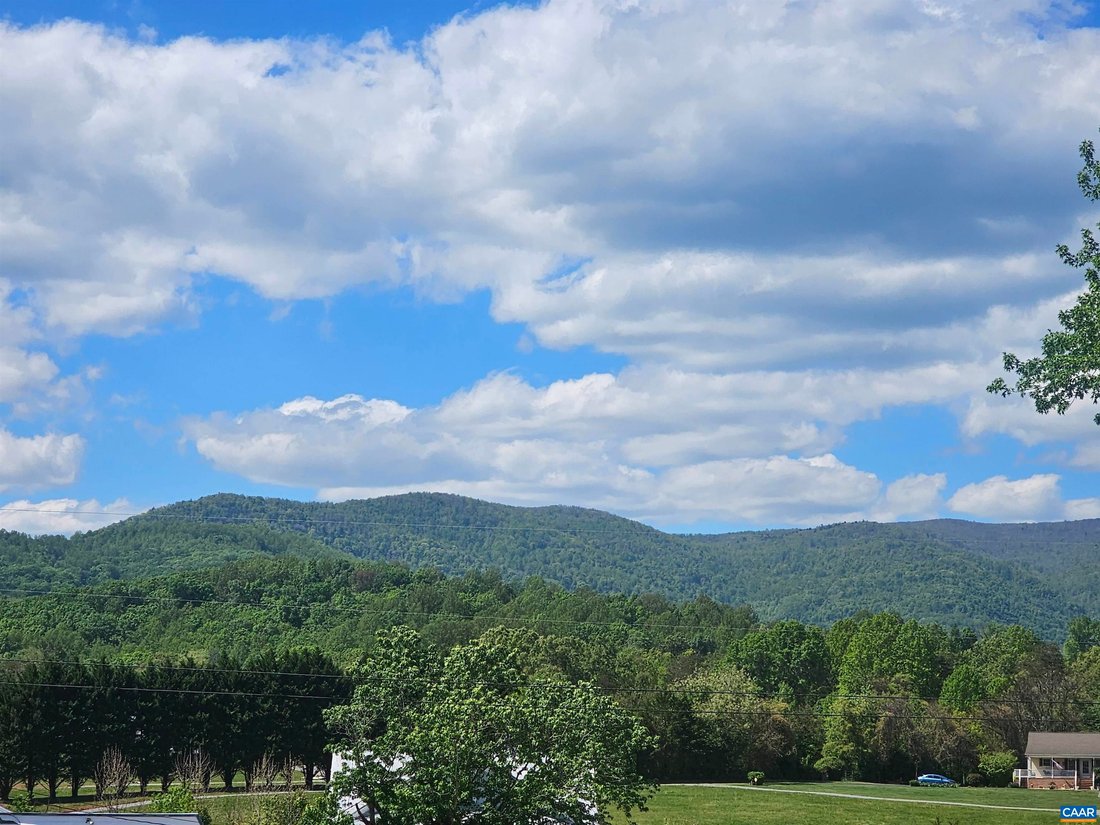 House in Stanardsville, Virginia, United States 4 - 17812034