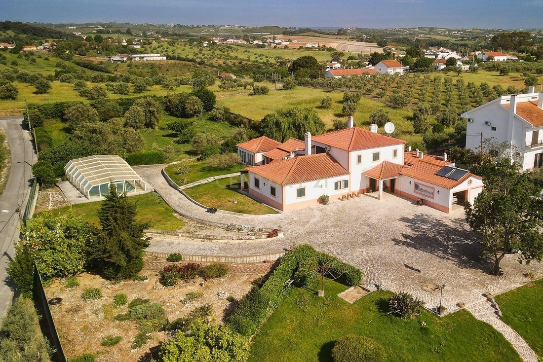 Villa in Romeira e Varzea, Santarem District, Portugal 4 - 15640834