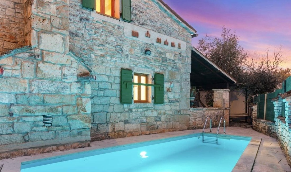 Villa in Svetvincenat, Istria County, Croatia 5 - 17814713