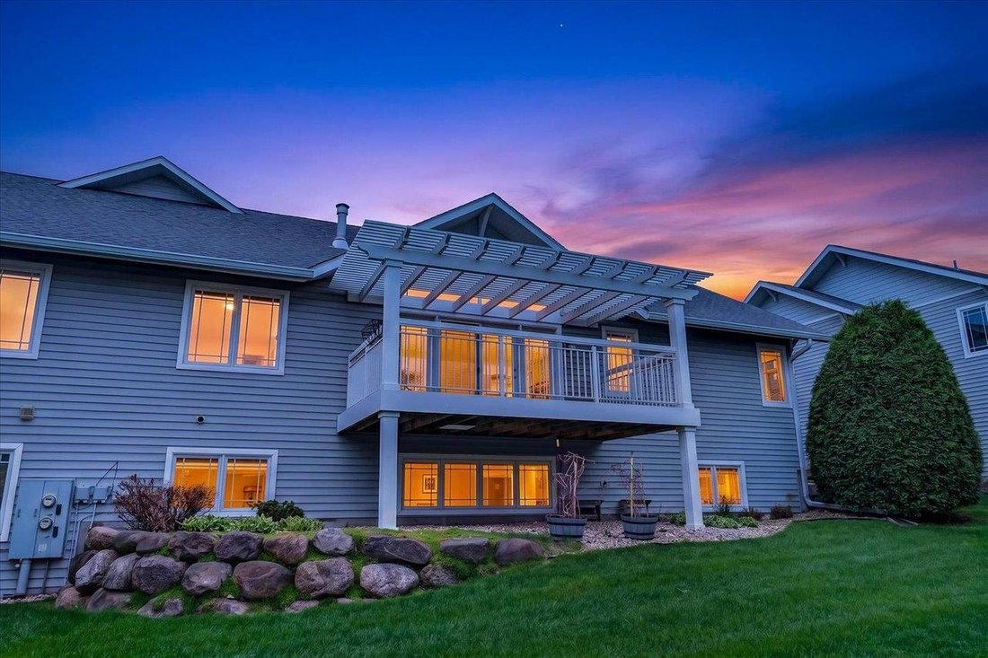Condo in Fitchburg, Wisconsin, United States 2 - 17812234