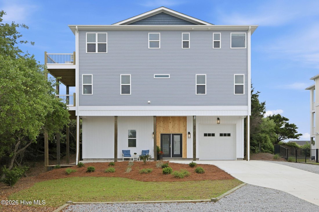House in Emerald Isle, North Carolina, United States 2 - 15366333