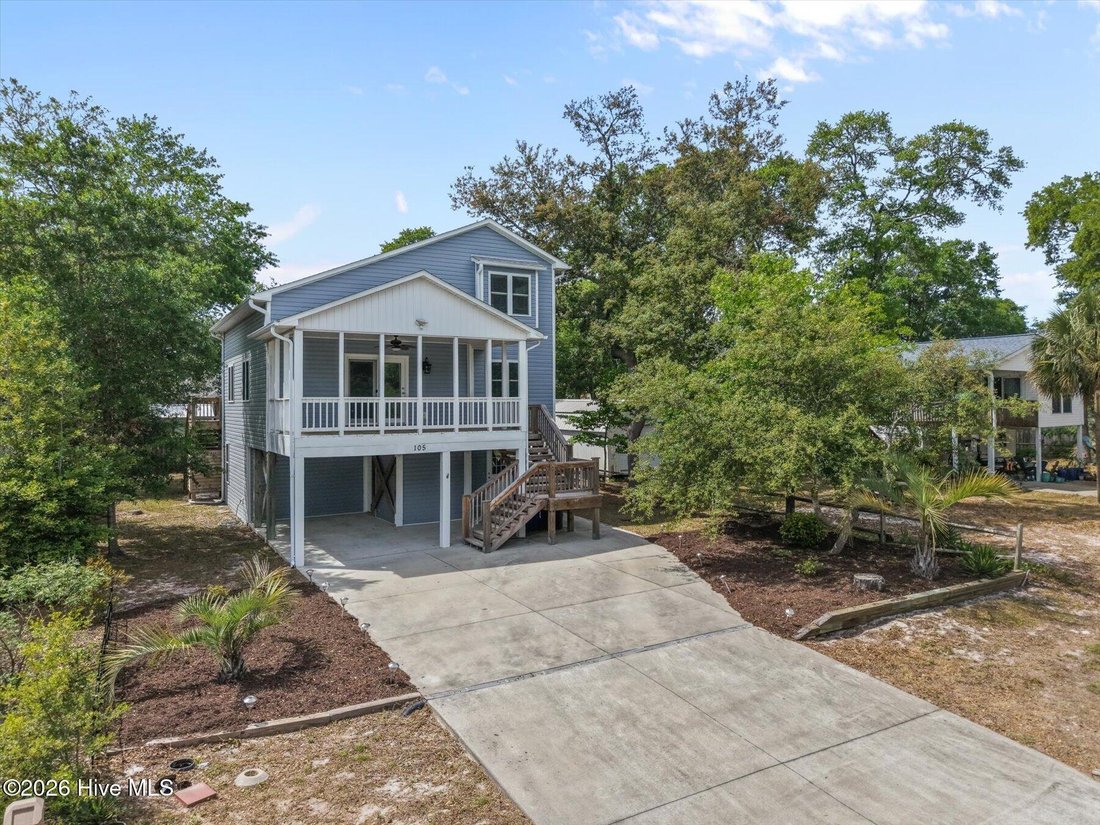 House in Oak Island, North Carolina, United States 3 - 17813052