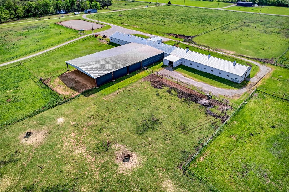 Farm Ranch in Celina, Texas, United States 3 - 17800596