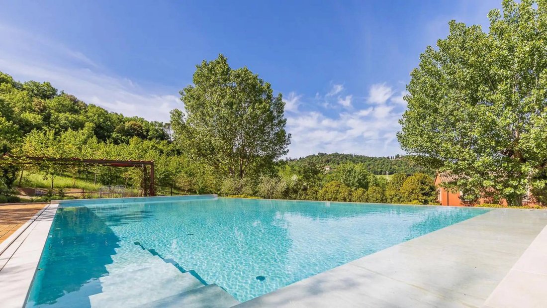 Villa in Todi, Umbria, Italy 3 - 17815311