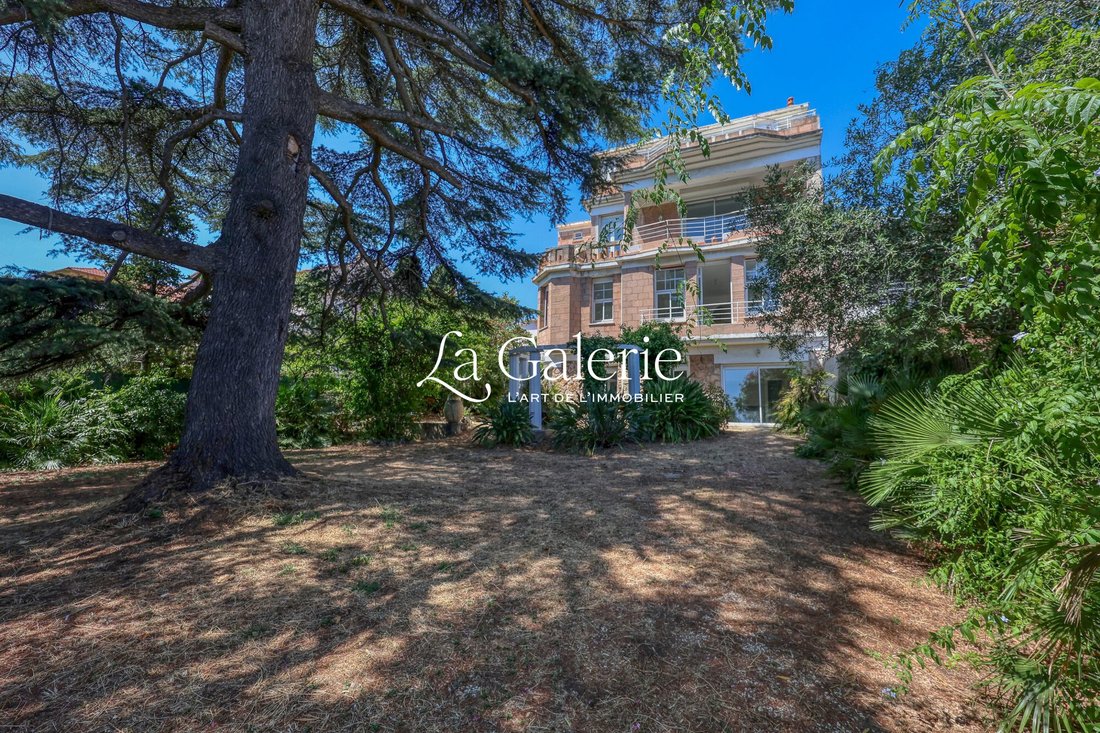 House in Aguillon, Toulon, France 2 - 17815614
