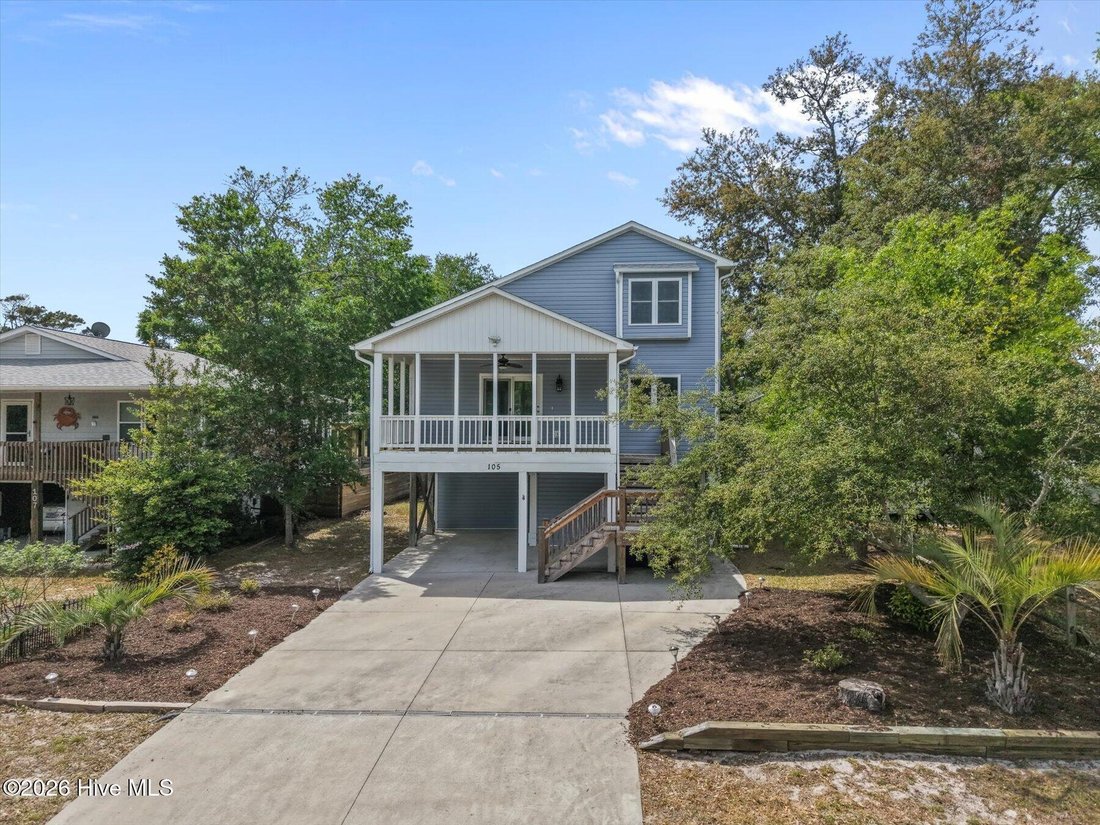 House in Oak Island, North Carolina, United States 2 - 17813052