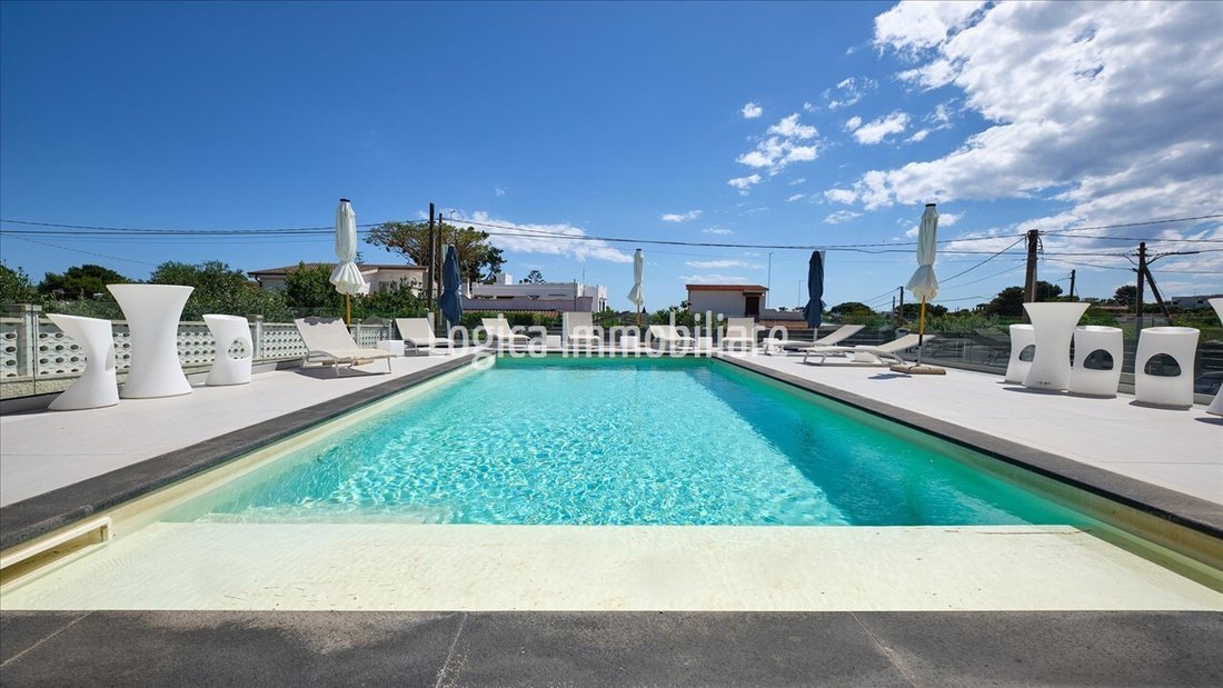 Villa in Italy 2 - 17814477