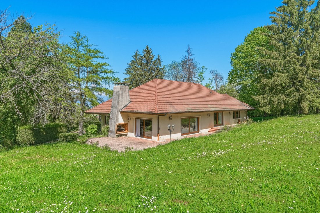House in Archamps, Auvergne-Rhône-Alpes, France 3 - 17814510