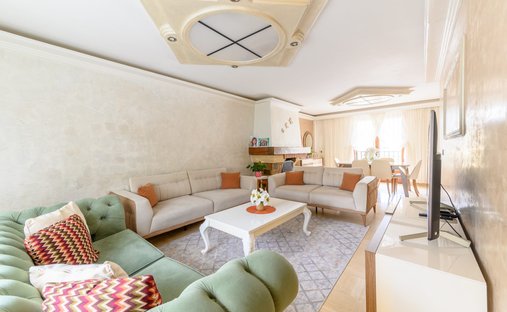 House in Le Blanc-Mesnil, Ile-de-France, France 1