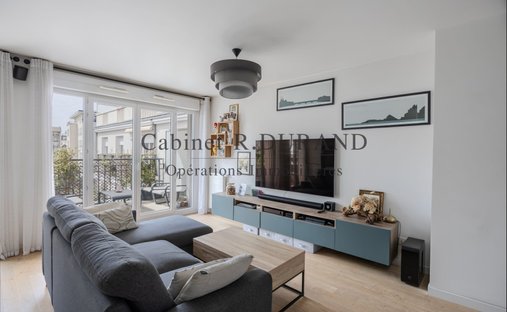 Apartment in Plateau-Grèves-Europe-Gare du Stade-Fossés Jean, Colombes, France 1