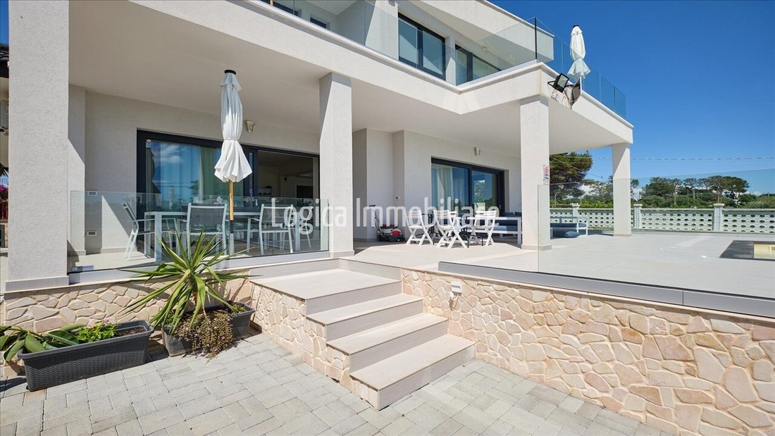 Villa in Italy 5 - 17814477