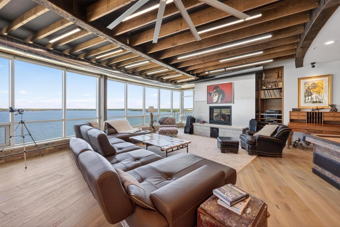 Condo in Madison, Wisconsin, United States 5 - 17812200