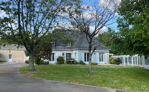 Casa en Marais, Saint-Étienne-de-Montluc, Francia 1