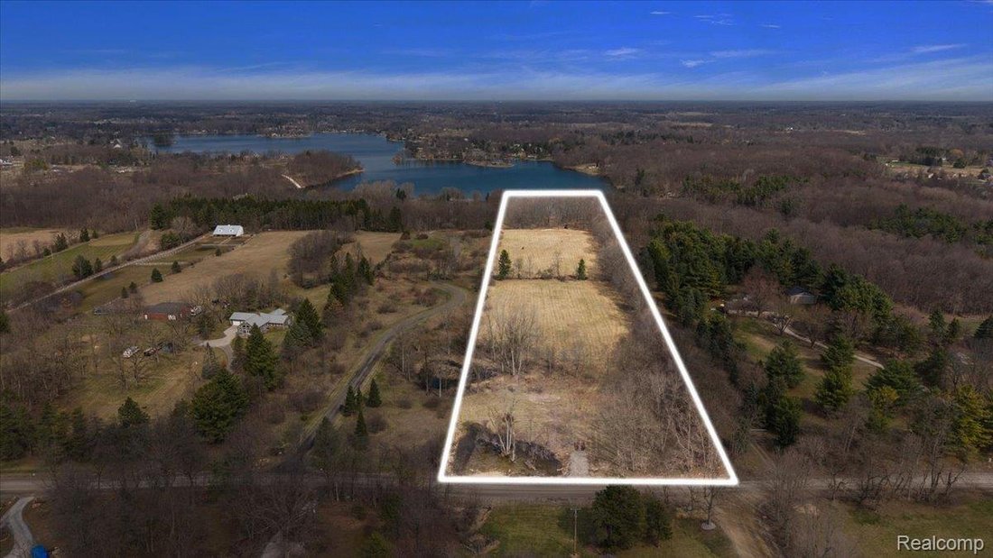 Land in Goodrich, Michigan, United States 1 - 17814584