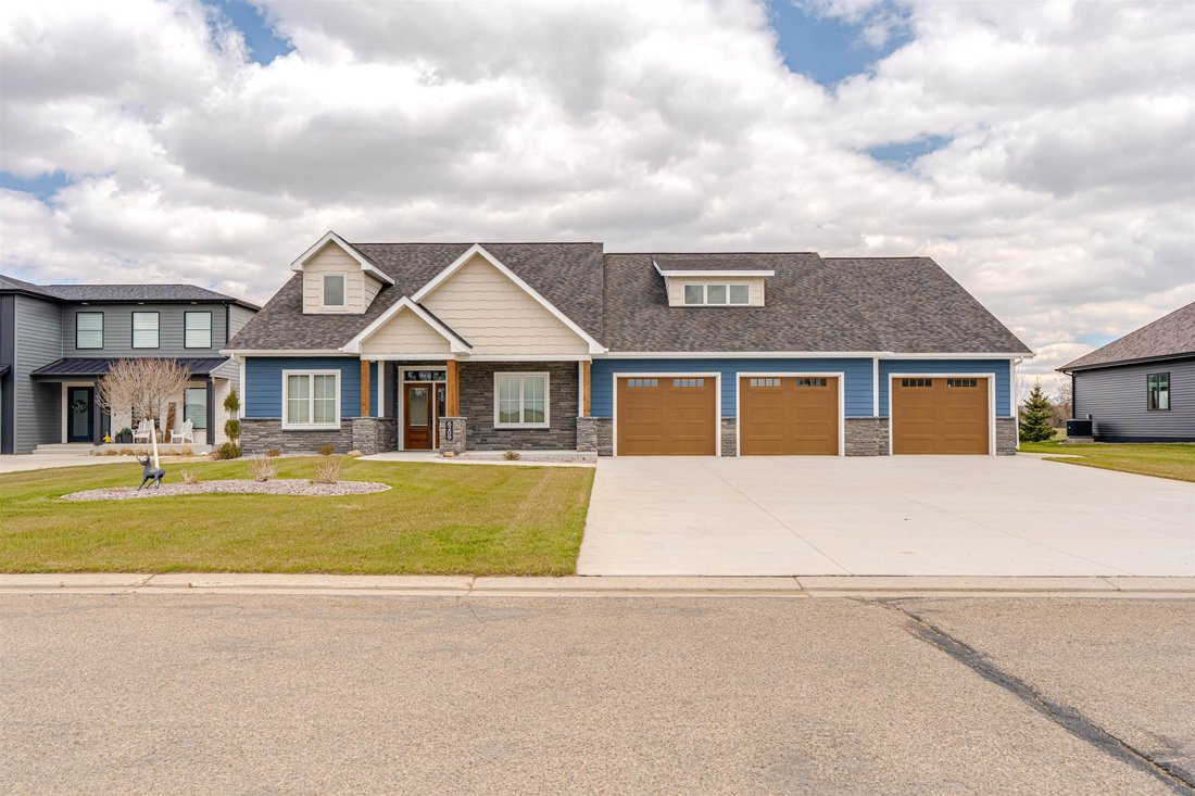 House in Bismarck, North Dakota, United States 2 - 16669947