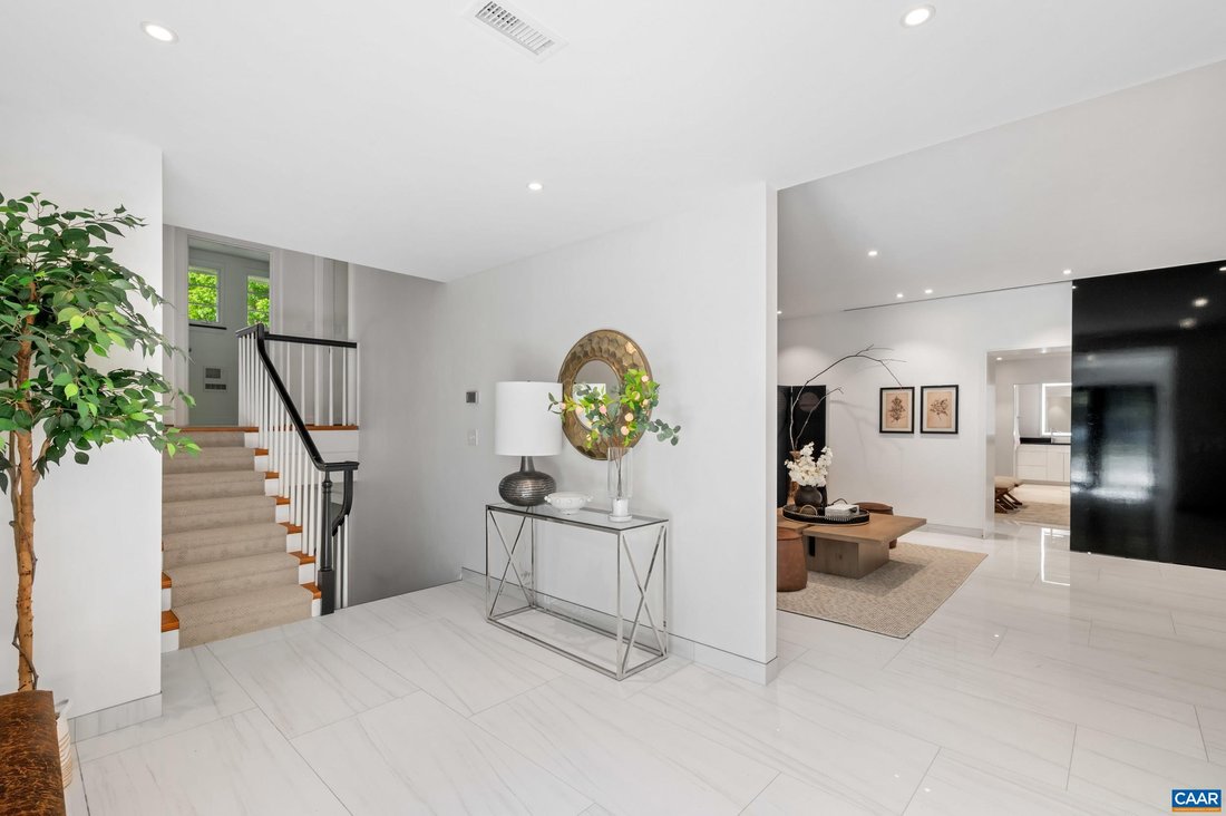 House in Charlottesville, Virginia, United States 3 - 17812036