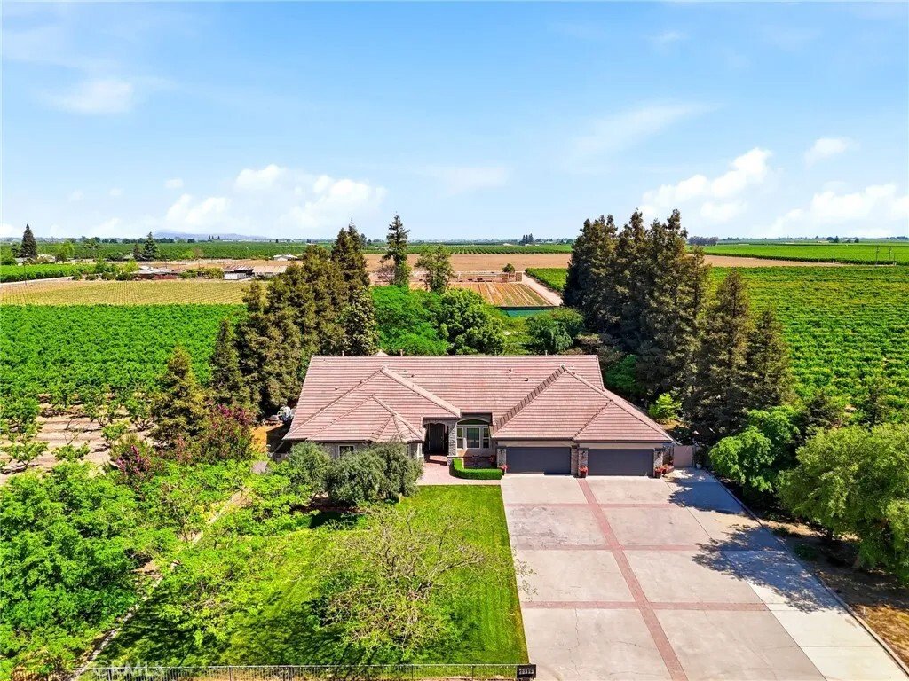 House in Dinuba, California, United States 4 - 17372742